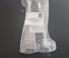 Zestaw 6 plastikowych kieliszków do szampana — reusable / wielorazowe